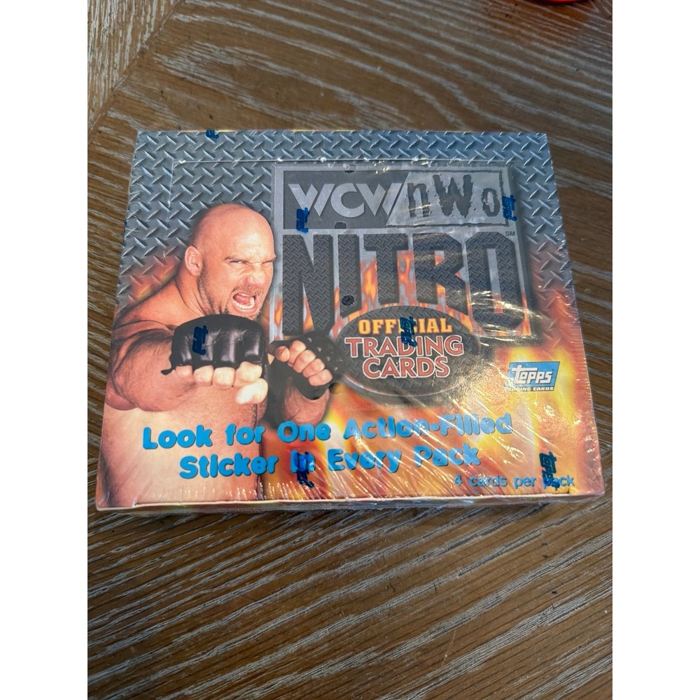 WCW NWO Nitro Official Trading Cards Topps 1999 - Sealed Box - 24 Pack